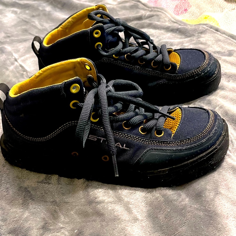 Astral Rassler 2.0 Water Shoe. Yellow and blue, high top. Size 7.